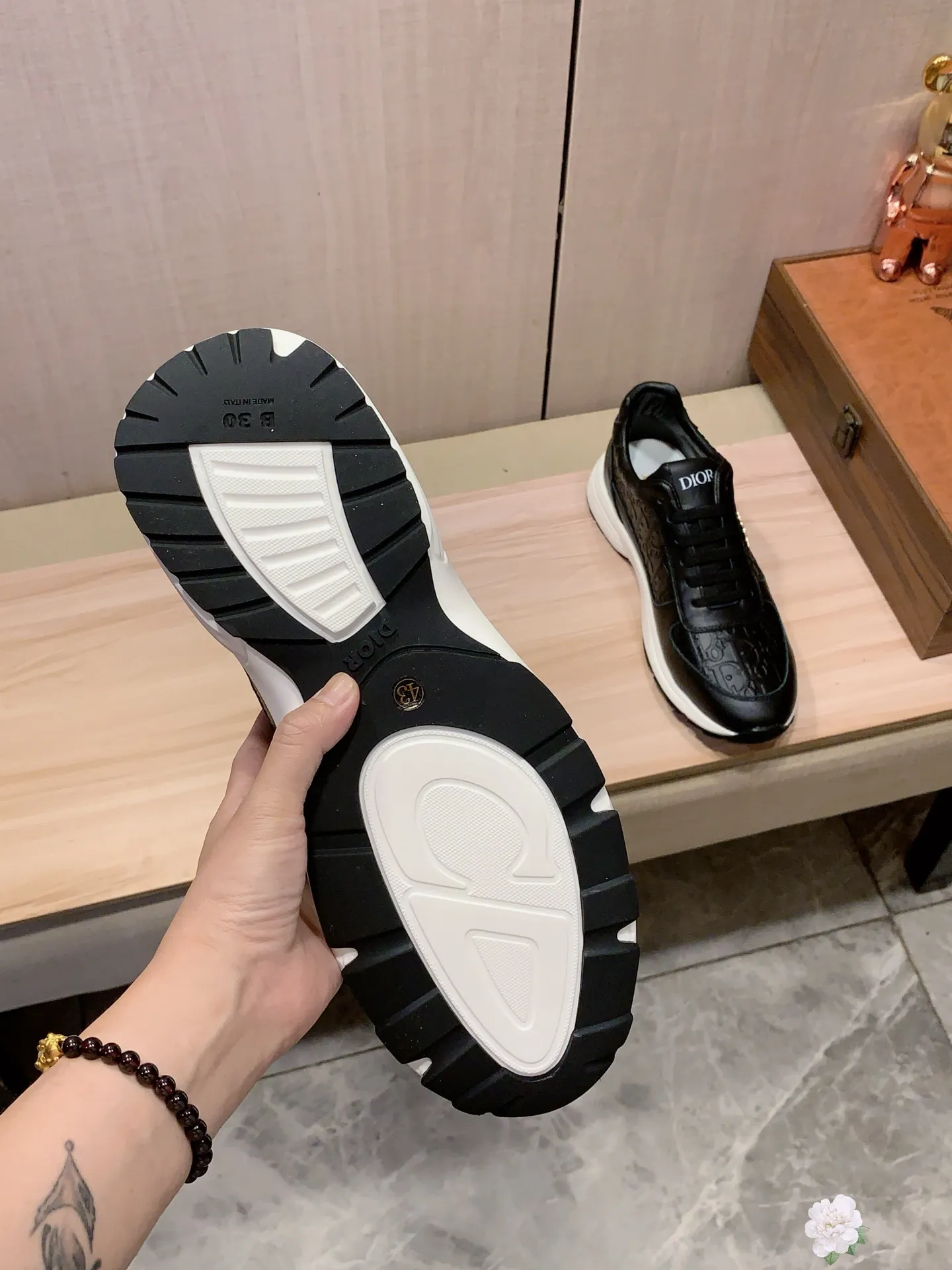 Men's Men's Shoes💰460💰💰🎩🎩[Lightning][Lightning] "Dior DIOR*" The latest and most popular casual shoes, top brand [seduce] luxury~purchase, top~quality. [Strong] The upper is made of imported breathable cowhide with material ➕ breathable sheepskin feet (•) and fine workmanship. The original stylish and stylish soft rubber wear-resistant and non-slip outsole is light and comfortable on the feet. The real thing looks better when photographed in person. No. 0121: Code: 38-44, 3️⃣ colors selected